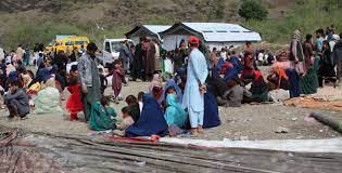 MAJOR OUTBREAK OF DISEASE ESCALATING IN CAMPS AS 250,000 PEOPLE, MOSTLY CHILDREN, RETURN TO AFGHANISTAN FROM PAKISTAN